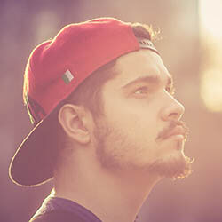 Павел Исаев